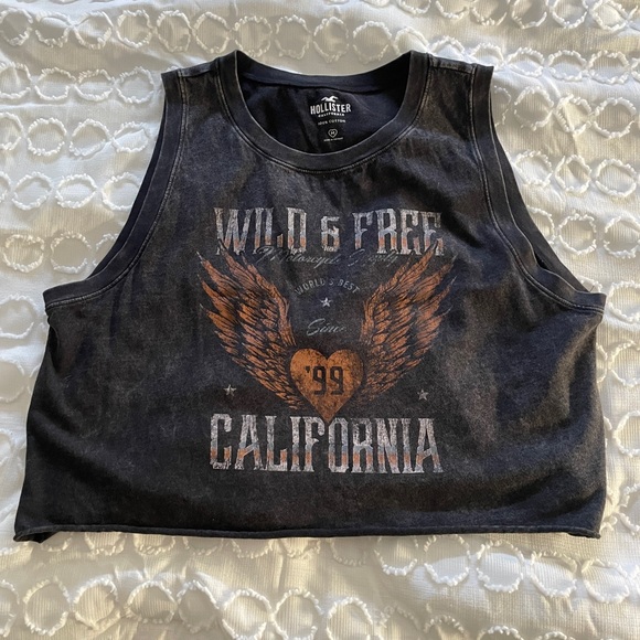 Hollister Black Graphic Tank Top - Picture 4 of 5